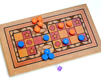 Royal d'Ur game in handmade wooden reflection