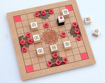 Tablut, tafl, Hnefatafl, viking game, unique piece created in France