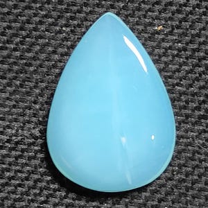 Sea Blue Peruvian Opal Cabochon: Natural Gemstone, 14 Carat