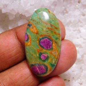 Rubin Fuchsit Cabochon: Natürlicher Grüner & Roter Edelstein, 33 Cts. GS-804