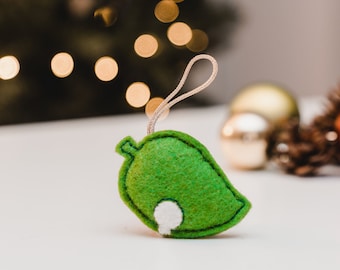 Felt Leaf Christmas Ornament - Handmade Gaming Holiday Gift