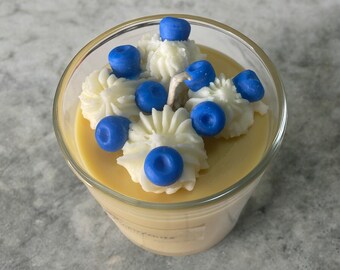 Blaubeer-Muffin-Kerze