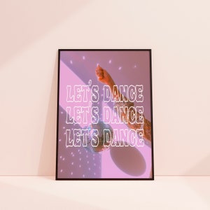 Let&#39;s Dance Disco Ball Art Print: Dekoracja ścienna w stylu retro