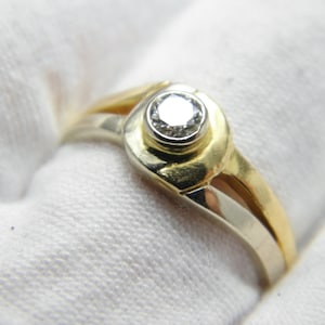Vintage 18ct Heavy Gold Diamond Twist Solitaire Ring Band Size O (US Size 7.25)