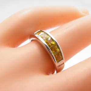 Vintage 9ct White Gold Diamond Citrine Princess Ring Band Size N (US Size 6.75)