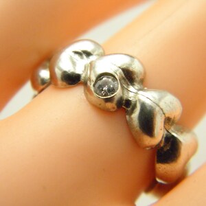 Vintage 14ct Heavy White Gold Diamond Heart Ring Band Size N (US Size 6.75) c1970