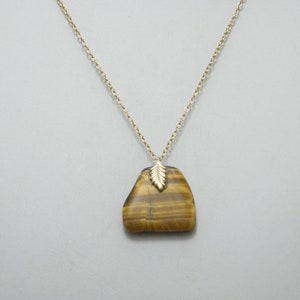 Antique 9ct Gold Tigers Eye Pendant Necklace 18 Inch Belcher Chain