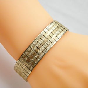 Vintage 9ct Heavy Gold RG Snake Barked Bracelet 7.25 Inch 18mm Wide 31g Panel