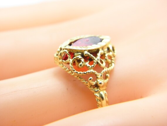 Vintage 18ct Solid Gold Ruby Solitaire Ring Band … - image 4