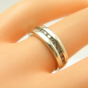Vintage 9ct White Gold 0.37 Cttw Diamond Eternity Ring Band Size M 1/2 (US Size 6.5)