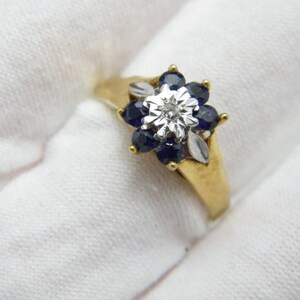 Vintage 18ct Heavy Gold Diamond Sapphire Cluster Ring Band Size N (US Size 6.75)
