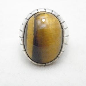 Antique / Vintage Sterling Silver Tigers Eye Ring Size P (US Size 7.75)