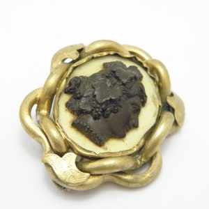 Antique Pinchbeck Gold Whitby Jet Cameo Brooch Pin c1800 High Quality