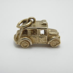 Vintage 9ct Gold Large London Taxi Cab Charm for Bracelet or Pendant c1960 Hackney
