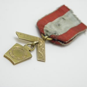 Antique 15ct Solid Gold Masonic Medal Badge Heavy c1870 Pin Brooch HTWSSTKS Grand Master