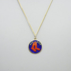 Vintage 14ct Gold Boston Red Sox Pendant Necklace 18 20 Inch Curb Chain