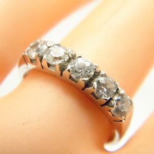 Vintage 18ct Heavy White Gold Topaz Eternity Ring Band Size N 1/2 (US Size 7) c1980