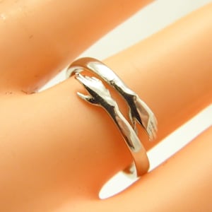 Vintage 950 Palladium Hugs Bypass Band Ring Size R (US Size 8.75)