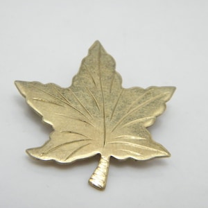 Vintage 9ct Gold GF Canadian Maple Leaf Brooch Pin c1950 Quality