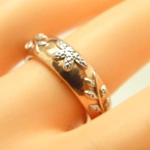 Vintage 9ct Rose And White Gold Diamond Floral Ring Band Size O (US Size 7.25) Heavy 6g