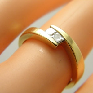 Vintage 18ct Heavy Gold Diamond Twist Ring Band Size L (US Size 6) c1990