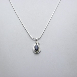 Vintage 9ct White Gold Diamond Sapphire Pendant Necklace 22 Inch Snake Chain