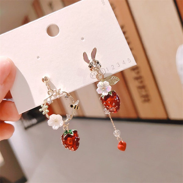 Korean mismatched strawberry earrings, Strawberry and Rabbit bridal wedding earrings, anniversary gift , Mismatched animal earrings