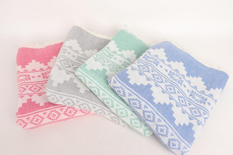 Woven Throw Blanket,Woven Blanket,Bridesmaid Gifts,Kilim Blanket,Personalized Gift,Birthday Gift Towel,Handmade Gift Towel,Employee Gifts Towel,Family Gift Towel,Bride Gift Towel,Bachelor Gift Towel,Spa Gift Towel,Peshtemal Towel,