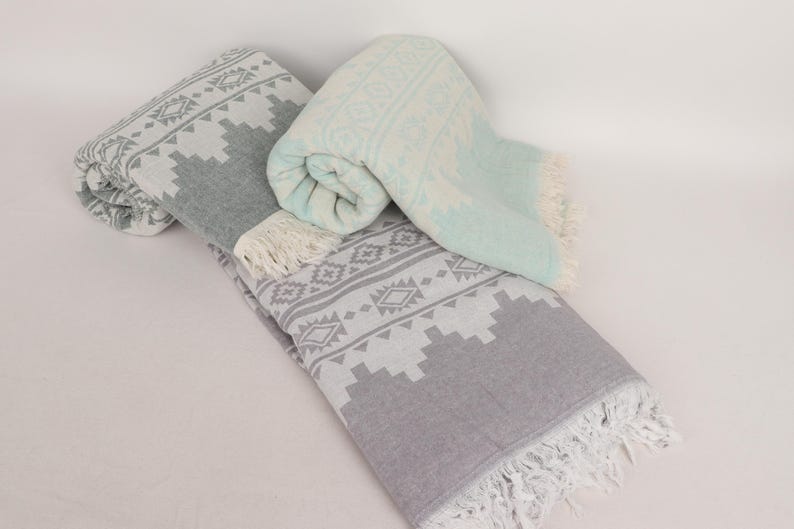 Woven Throw Blanket,Woven Blanket,Bridesmaid Gifts,Kilim Blanket,Personalized Gift,Peshtemal Towel,Xmas Gifts Towel,Gift For Mom Towel,Home Gift Towel,Christmas Gift Towel,Bachelor Gift Towel,Gift For Bride Towel,Family Gift Towel,