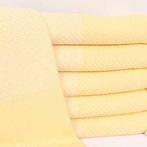 Couverture en coton jaune de 79 x 91 pouces, couverture personnalisée, jeté de lit pour canapé, couverture en losanges, couvre-lit, cadeau de Saint Valentin pour lui,