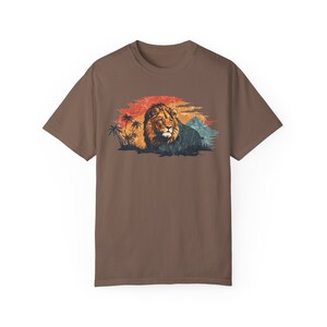 Vintage Lion Shirt - King of the Beasts Shirt - The Mighty Lion T-shirt - Animal Shirt - Lion Lover Gift - Forest king T-shirt - Lion Tee