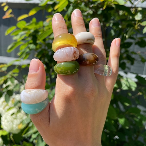 Chunky Natural Bubble Resin Dome Rings / Chunky Rings / Resin Rings / Chunky Rings / Statement Rings /90s Rings / Y2K Rings/ Funky Rings