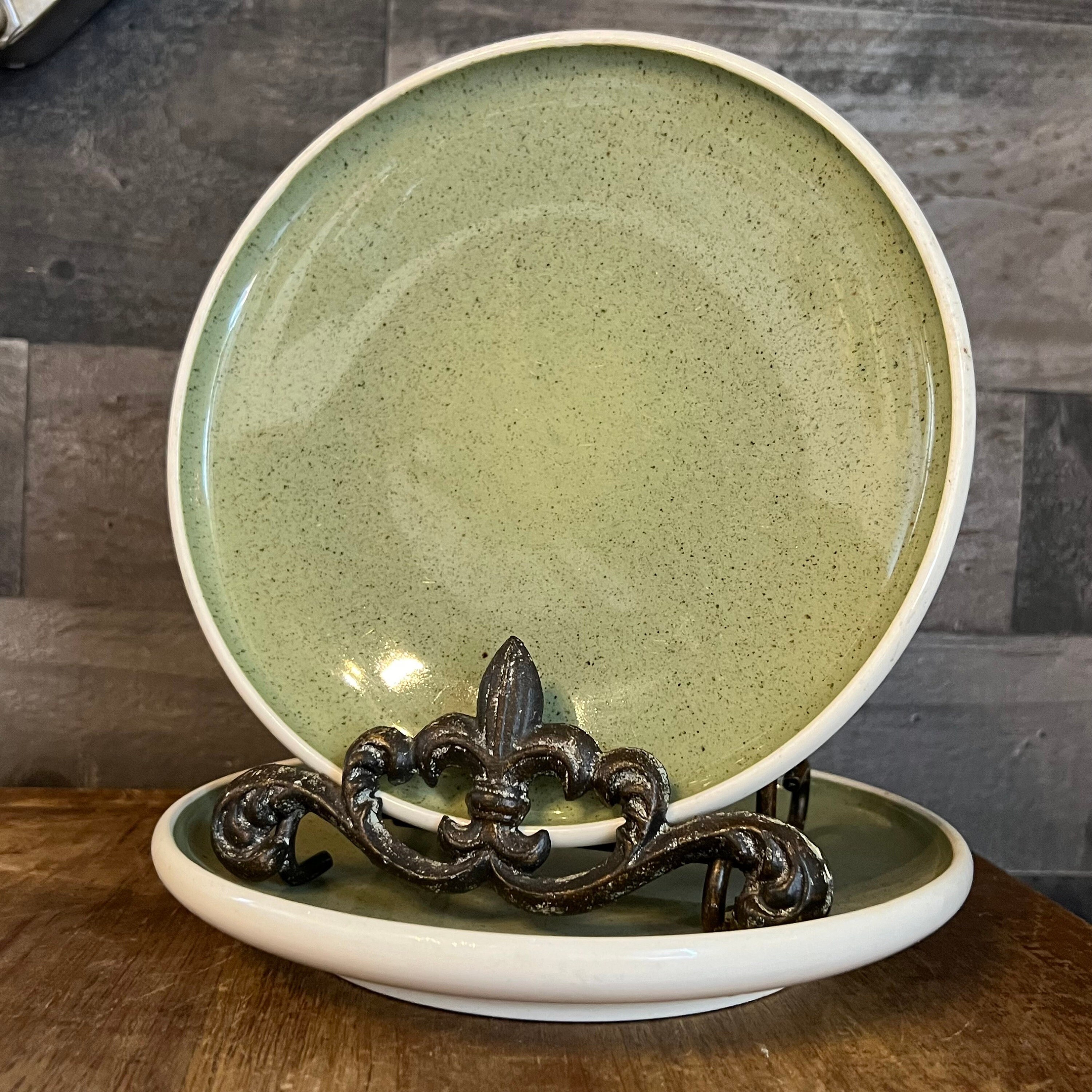 Russel 2025 wright plates