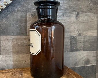 ヴィンテージの大きな茶色のガラス製薬瓶（ストッパー付き