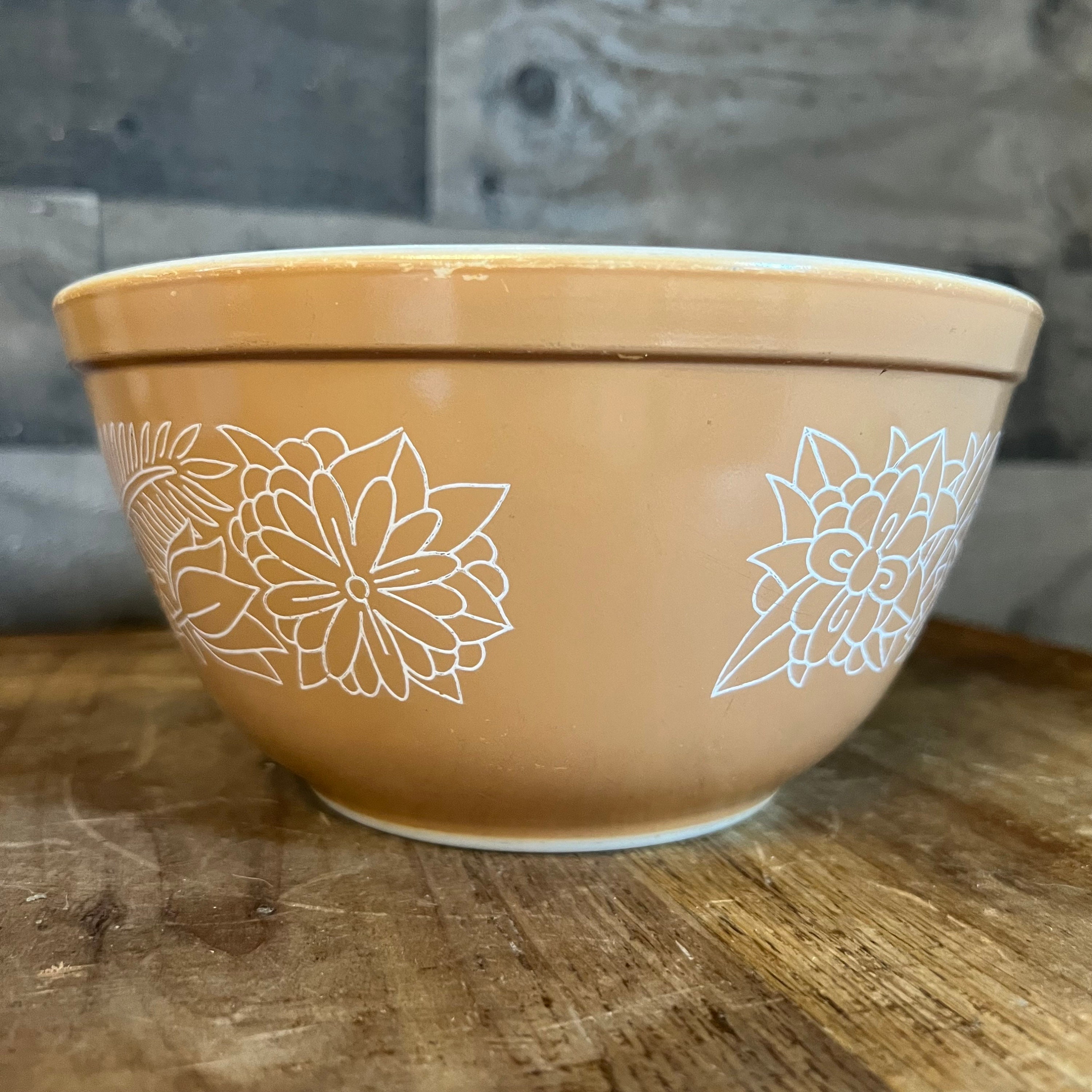 Pyrex Tan Square Vintage Pyrex 402 Tan Woodland 1.5 Mixing Bowl - Etsy