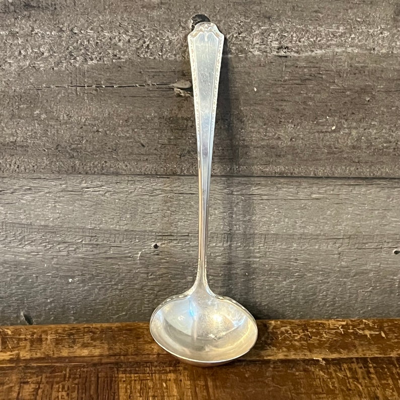 Vintage Tudor Plate Oneida Community Made Silver Plate Ladle Etsy
