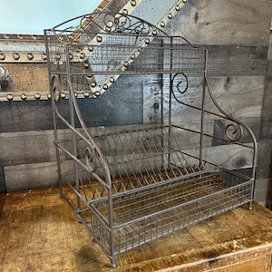 Vintage French Metal Wire Dish Drying Rack Drainer - Plate Rack - Plate Display and Storage