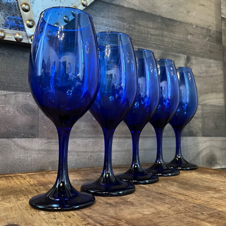 Set of 5 Cobalt Blue Glass Wine Glasses Water Goblets Etsy