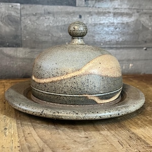 Hosking Signed Pottery Dome Server with Underplate - Cheese Ball Dome Server - Lidded Butter Dish