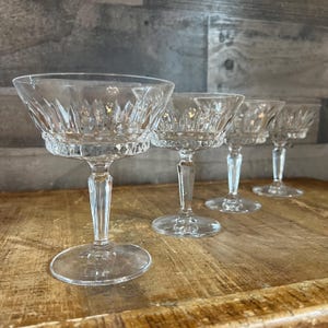 Mikasa Crystal Wimbledon Champagne Glasses - Cocktail Coupes - Tall Sherbet Glasses - Set of 4