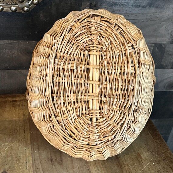 新品Vitaras Gedvilas /Wicker Bascketリトアニア製 Vintage Woven Wicker Handled Basket - Gathering Basket - Garden