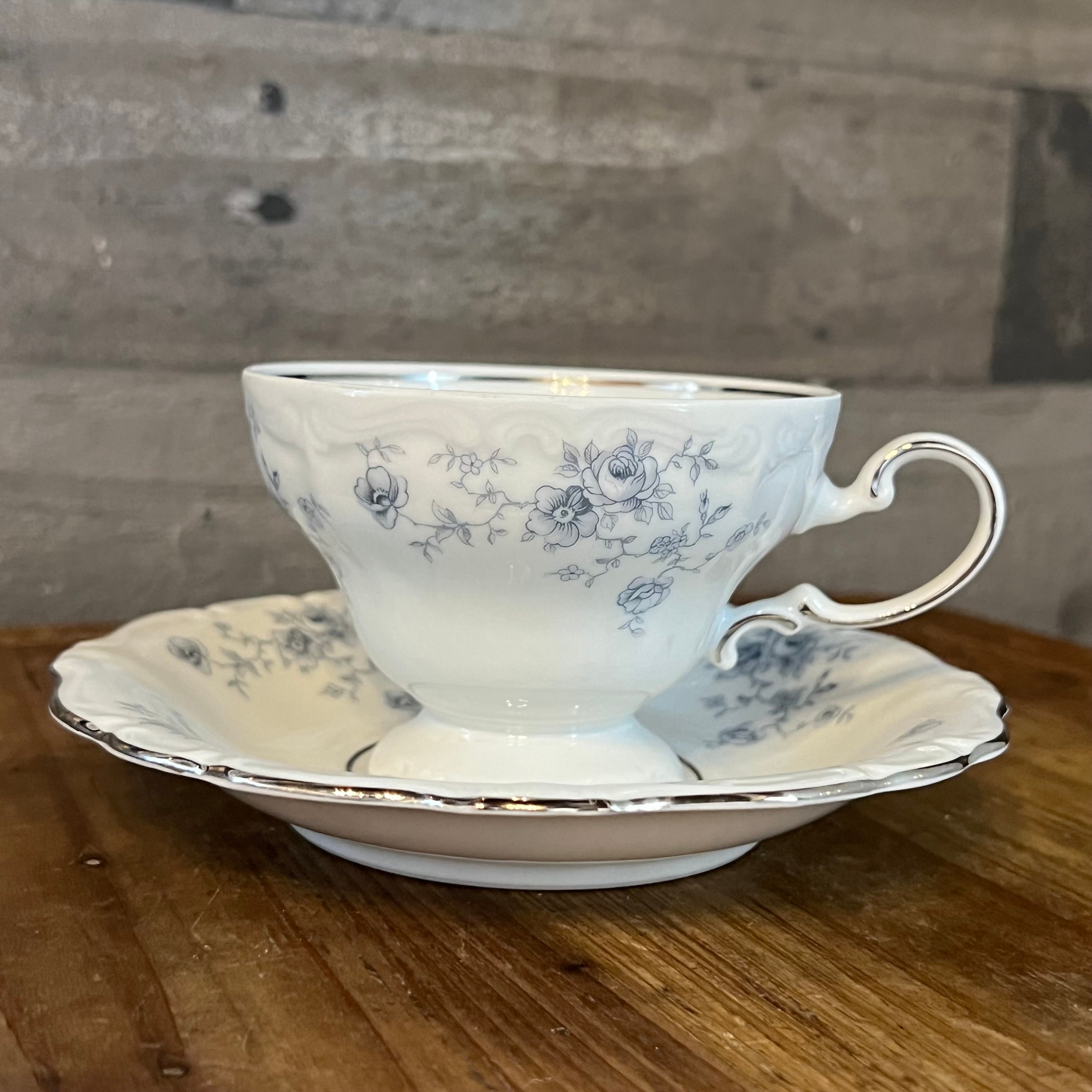 Johann Haviland Blue Garland Bavaria Germany Footed Teacup and