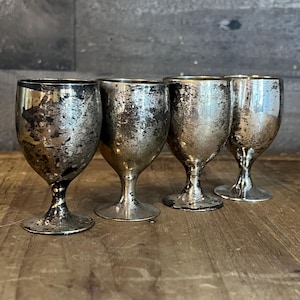 Vintage Set of 4 Leonard Silverplated Small Short Stem Cordial Shot Glasses - Whiskey Glasses - Vodka Glasses