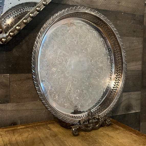 Vintage Oneida Silverplated Round Tray With Raised Perforated Rim