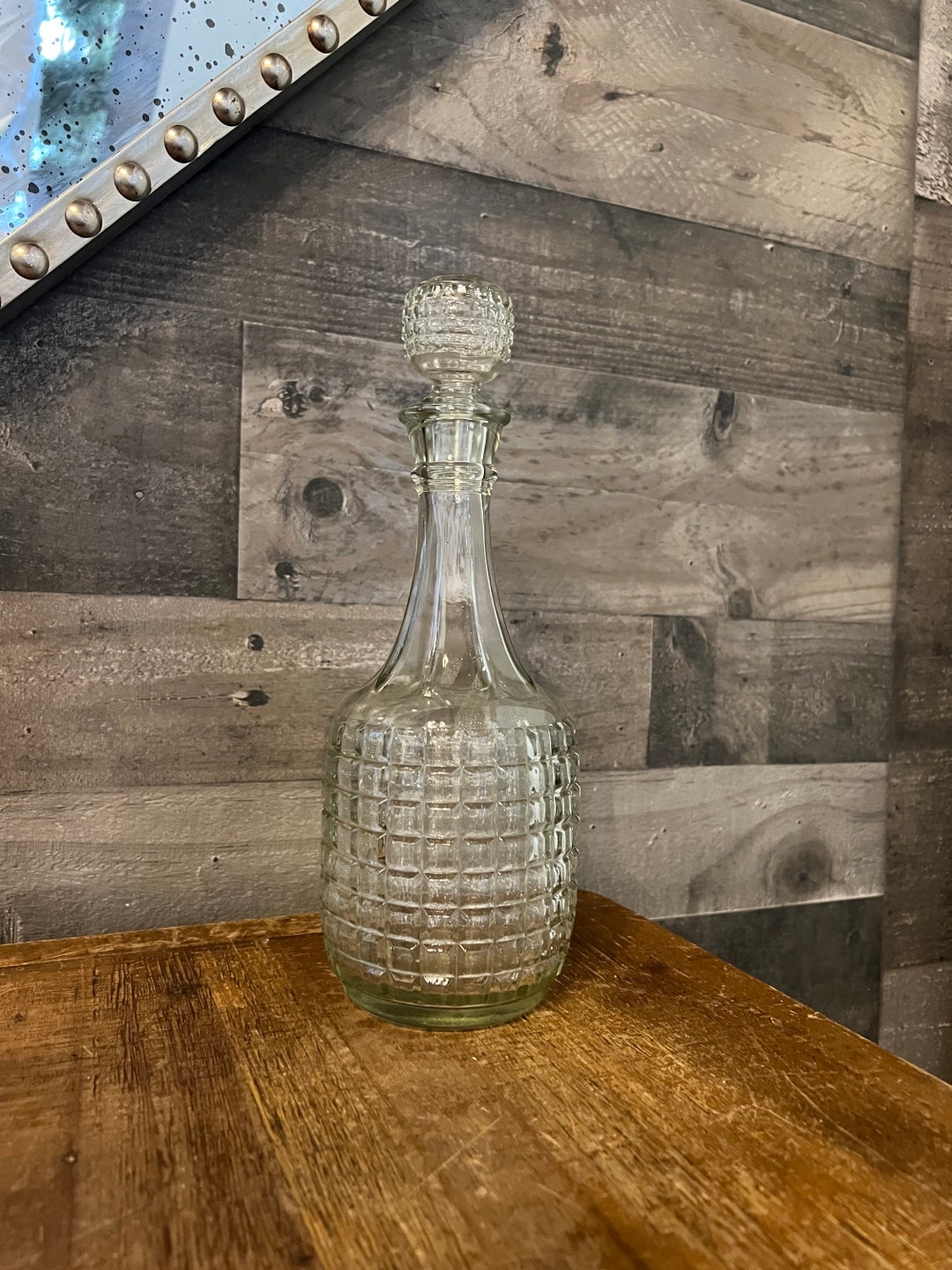 Vintage Clear Glass Square Grid Pattern Decanter Whiskey Decanter Vodka Decanter Bar Decanter