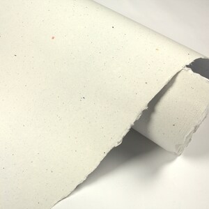 Papel de algodón 100 % hecho a mano para caligrafía, arte y bocetos - Alta calidad, sin recubrimiento, sellado - 23,6 × 31,5" - Zerendud