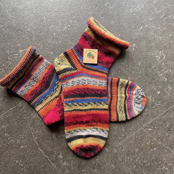 Gestrickte Socken Gr.36/37  Wollsocken, warme Stricksocken auch für Diabetiker, Geschenk Geburtstag Muttertag Geschenkverpackung inklusive