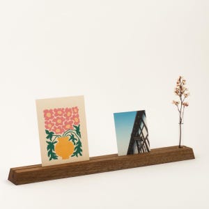 Porte-cartes en Noyer Grand Format avec Soliflore - Accessoire Bureau Unique et Élégant, Cadeau en Bois Naturel