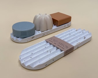 The Large White Soap Dish – Extra Large for 3+ Products – Minimalist Design for Bathroom or Kitchen – Zero-Waste Gift