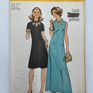 Simplicity 5374 Size 18 1/2 Misses&#39; Petite Dress in 2 lengths w/ keyhole openings & optional sleeves Vintage Sewing Pattern (1972) - Uncut
